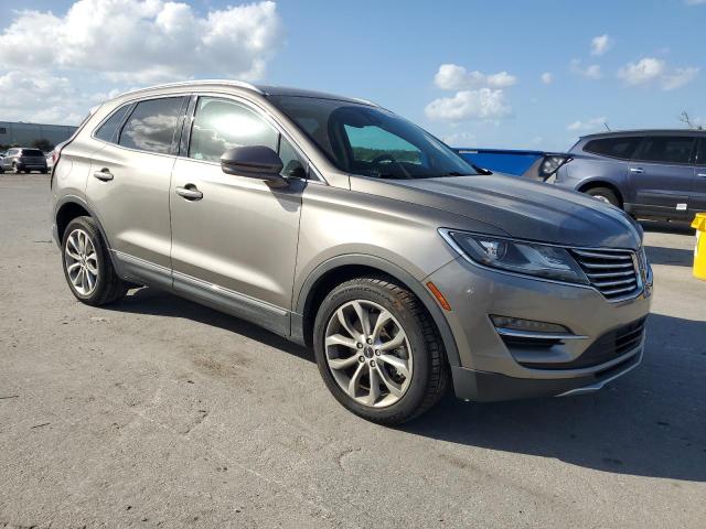 Photo 3 VIN: 5LMCJ2C92GUJ15615 - LINCOLN MKC SELECT 