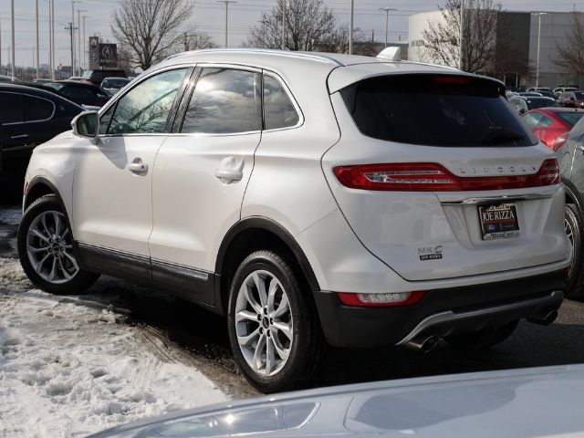 Photo 4 VIN: 5LMCJ2C92KUL45258 - LINCOLN MKC 