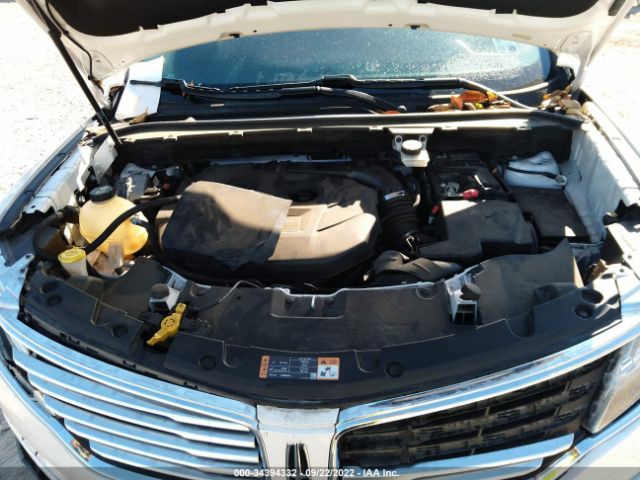 Photo 9 VIN: 5LMCJ2C93HUL22015 - LINCOLN MKC 