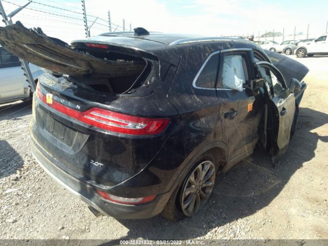 Photo 3 VIN: 5LMCJ2C93HUL57928 - LINCOLN MKC 