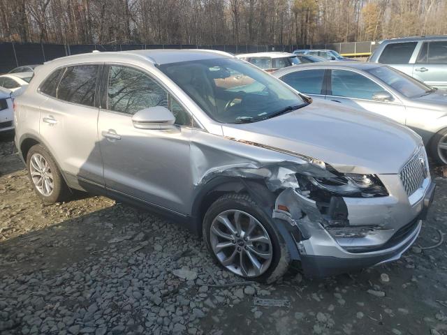 Photo 3 VIN: 5LMCJ2C93KUL08185 - LINCOLN MKC SELECT 