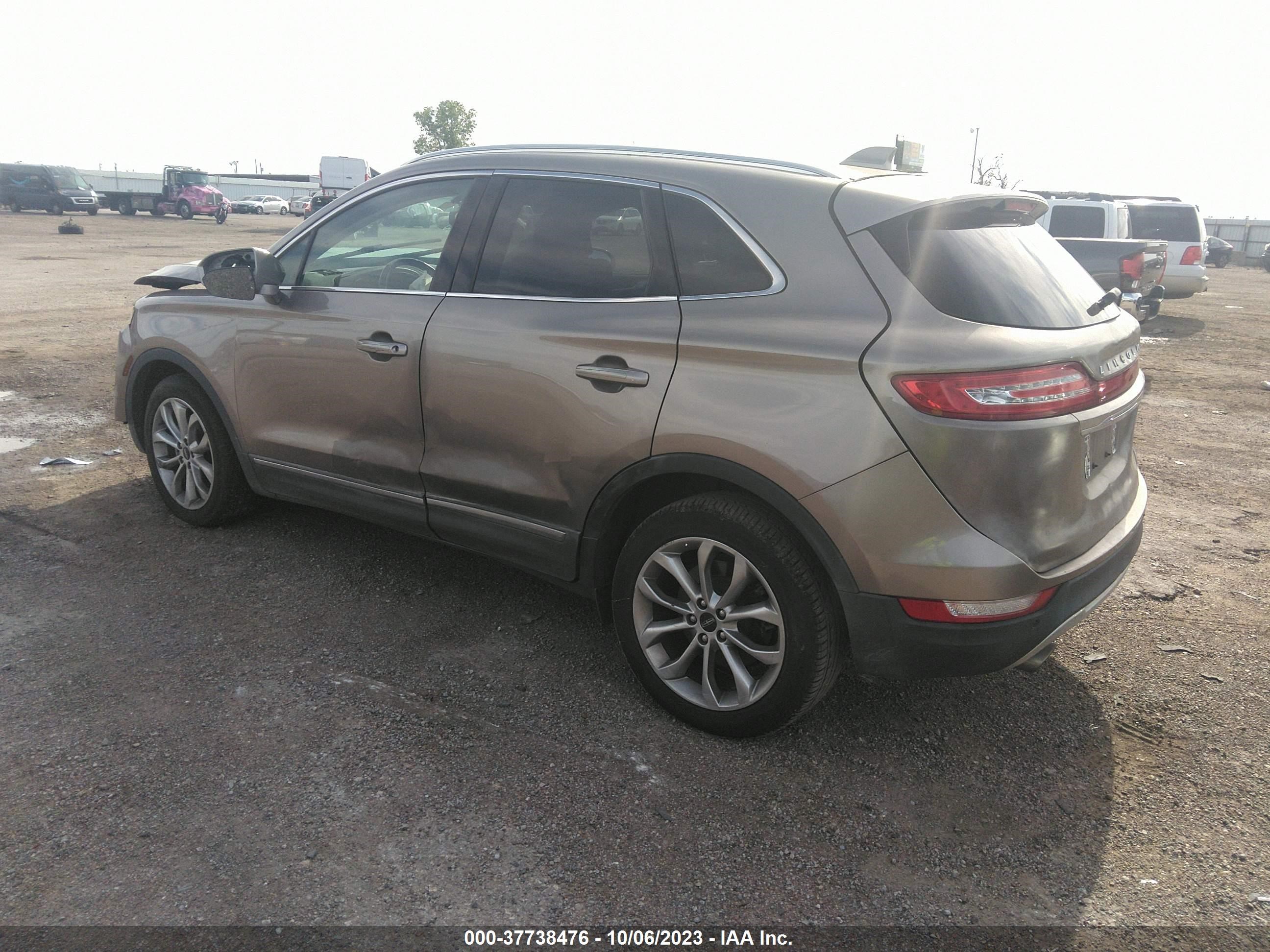 Photo 12 VIN: 5LMCJ2C93KUL42742 - LINCOLN MKC 