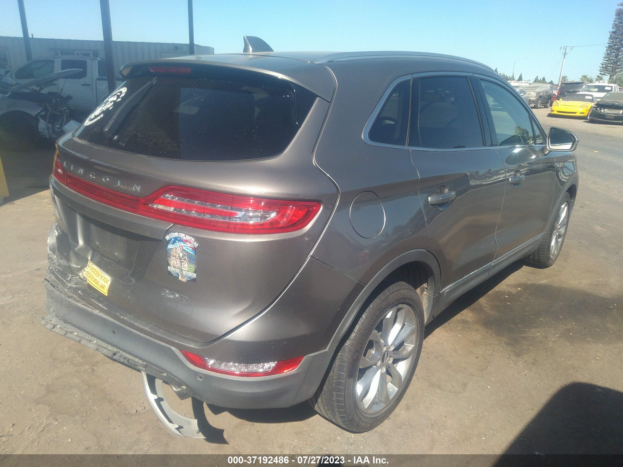 Photo 3 VIN: 5LMCJ2C94HUL16837 - LINCOLN MKC 