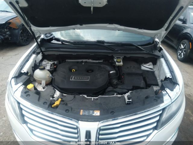 Photo 9 VIN: 5LMCJ2C94HUL34450 - LINCOLN MKC 