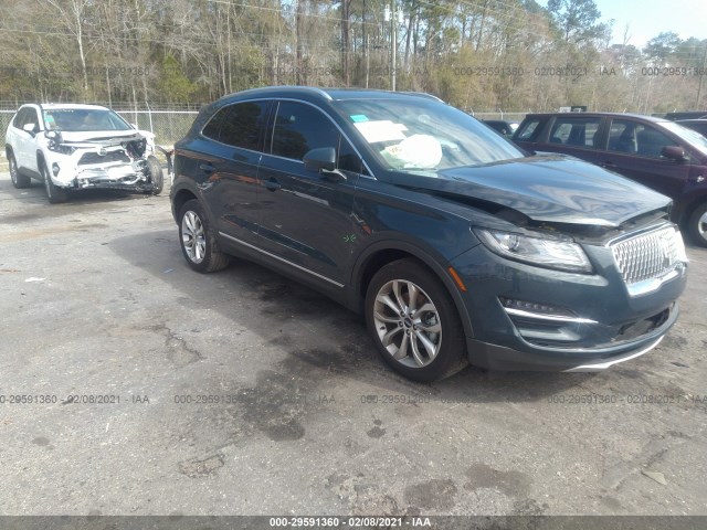 Photo 0 VIN: 5LMCJ2C94KUL47741 - LINCOLN MKC 