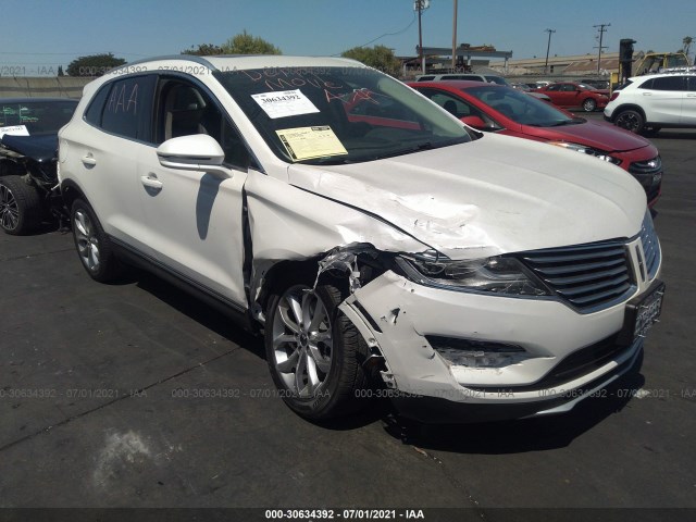 Photo 0 VIN: 5LMCJ2C95GUJ00056 - LINCOLN MKC 