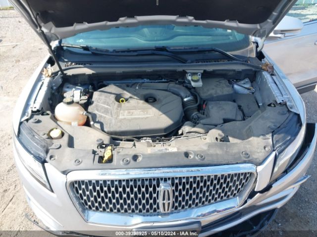 Photo 9 VIN: 5LMCJ2C95KUL00699 - LINCOLN MKC 