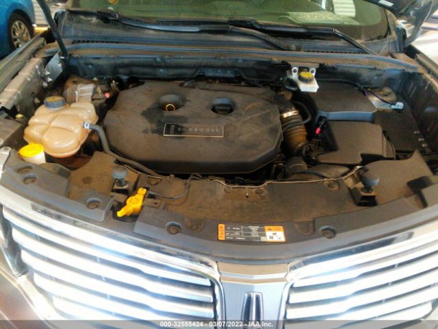 Photo 9 VIN: 5LMCJ2C96GUJ23703 - LINCOLN MKC 