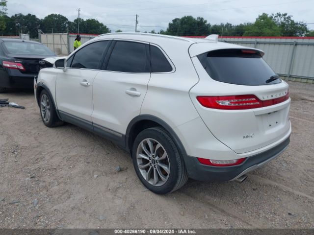 Photo 2 VIN: 5LMCJ2C97HUL01975 - LINCOLN MKC 