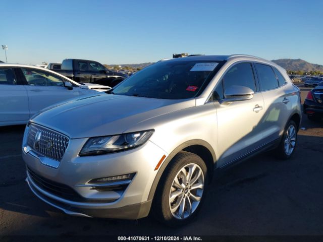 Photo 1 VIN: 5LMCJ2C97KUL30495 - LINCOLN MKC 