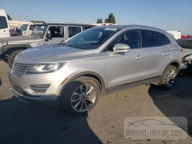 Photo 0 VIN: 5LMCJ2C98JUL04437 - LINCOLN MKC 