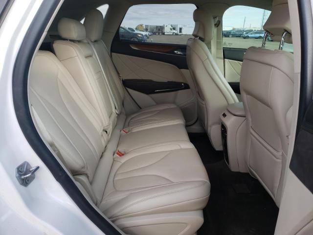 Photo 5 VIN: 5LMCJ2C98JUL14532 - LINCOLN MKC 