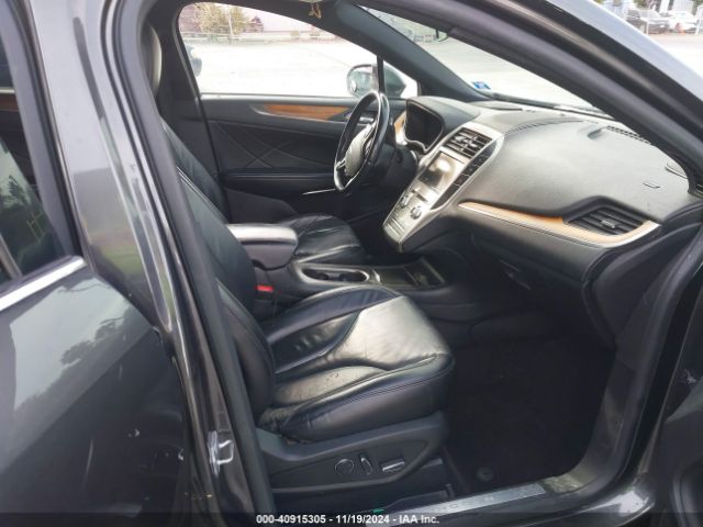 Photo 4 VIN: 5LMCJ2C98JUL20668 - LINCOLN MKC 