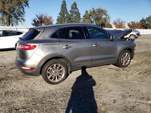 Photo 2 VIN: 5LMCJ2C99GUJ28250 - LINCOLN MKC 