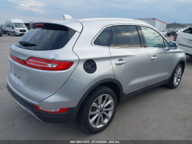 Photo 3 VIN: 5LMCJ2C99HUL33620 - LINCOLN MKC 