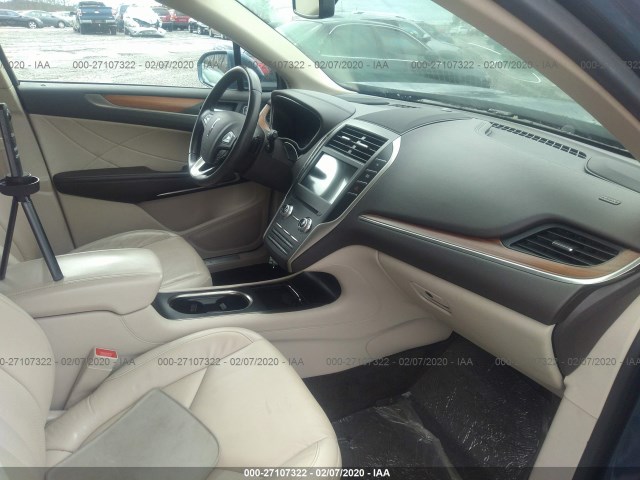 Photo 4 VIN: 5LMCJ2C99JUL04026 - LINCOLN MKC 