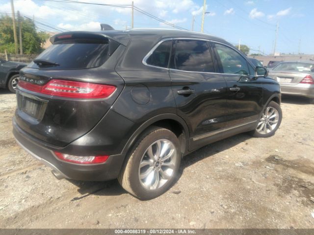 Photo 3 VIN: 5LMCJ2C99KUL48500 - LINCOLN MKC 