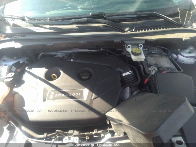 Photo 9 VIN: 5LMCJ2C9XGUJ23588 - LINCOLN MKC 