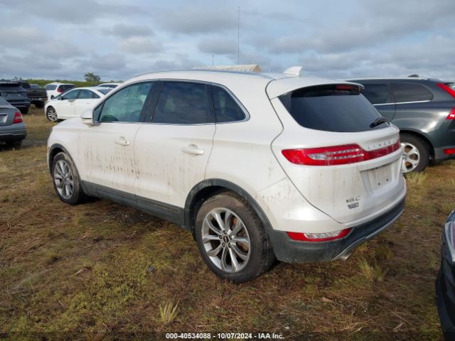 Photo 2 VIN: 5LMCJ2C9XHUL20973 - LINCOLN MKC 