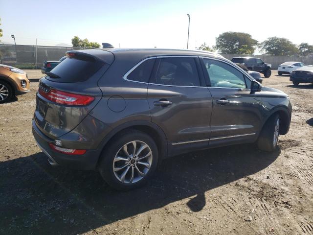 Photo 2 VIN: 5LMCJ2C9XJUL07369 - LINCOLN MKC 