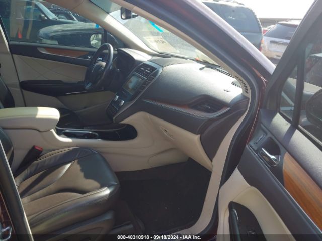 Photo 4 VIN: 5LMCJ2C9XKUL30507 - LINCOLN MKC 