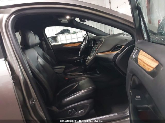 Photo 4 VIN: 5LMCJ2D90GUJ14896 - LINCOLN MKC 