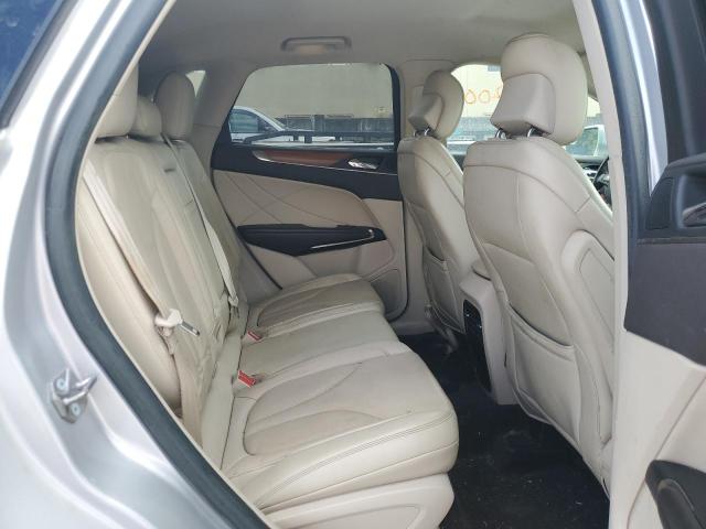 Photo 9 VIN: 5LMCJ2D90HUL35223 - LINCOLN MKC 