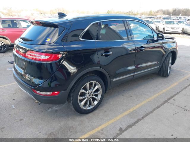 Photo 3 VIN: 5LMCJ2D91HUL55643 - LINCOLN MKC 