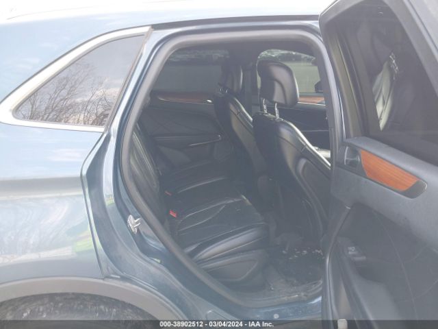 Photo 7 VIN: 5LMCJ2D91JUL29808 - LINCOLN MKC 