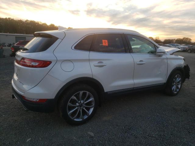 Photo 2 VIN: 5LMCJ2D92JUL01435 - LINCOLN MKC SELECT 