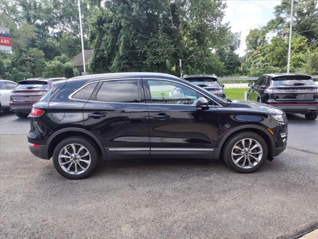 Photo 1 VIN: 5LMCJ2D92KUL11819 - LINCOLN MKC 