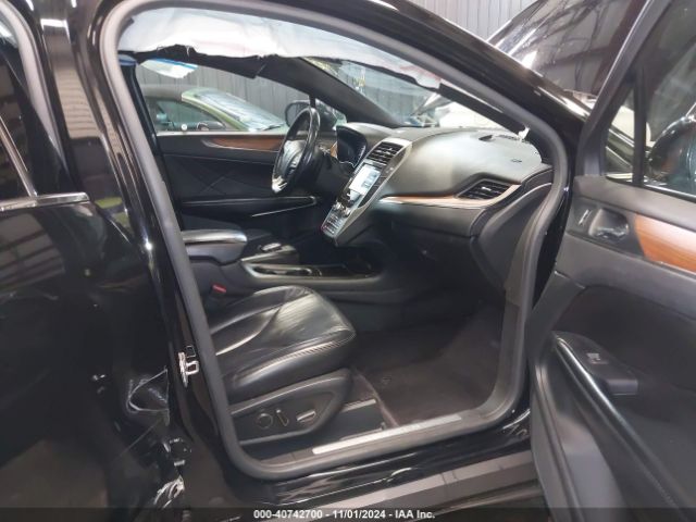 Photo 4 VIN: 5LMCJ2D93HUL08212 - LINCOLN MKC 