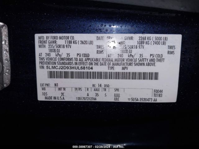 Photo 8 VIN: 5LMCJ2D93HUL68104 - LINCOLN MKC 