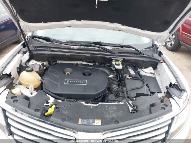 Photo 9 VIN: 5LMCJ2D95HUL01360 - LINCOLN MKC 