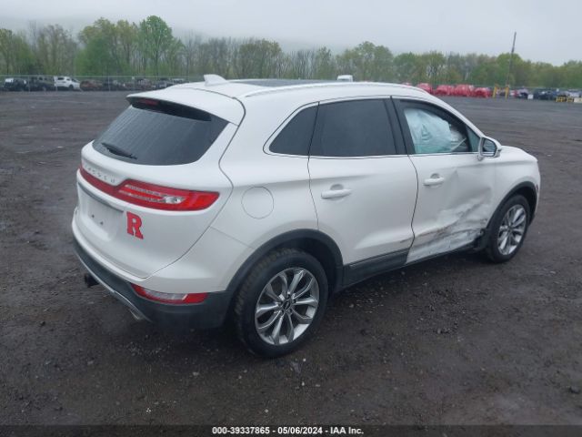 Photo 3 VIN: 5LMCJ2D96KUL16182 - LINCOLN MKC 