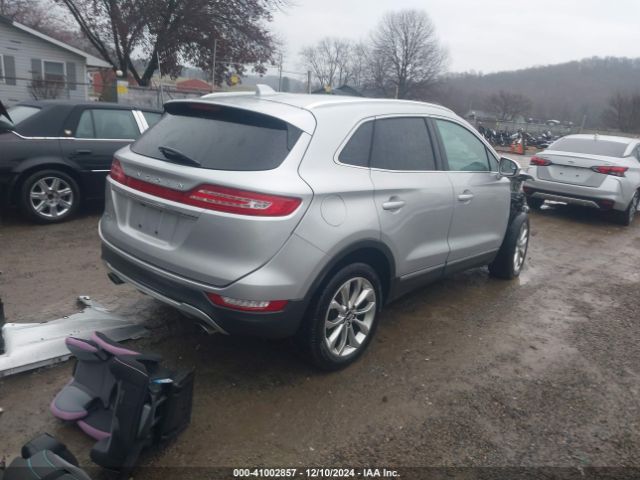 Photo 3 VIN: 5LMCJ2D96KUL29966 - LINCOLN MKC 