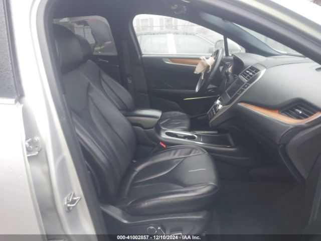 Photo 4 VIN: 5LMCJ2D96KUL29966 - LINCOLN MKC 