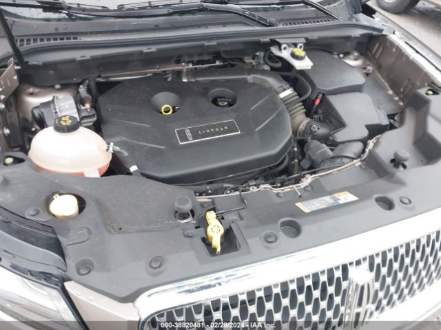 Photo 9 VIN: 5LMCJ2D97KUL26686 - LINCOLN MKC 