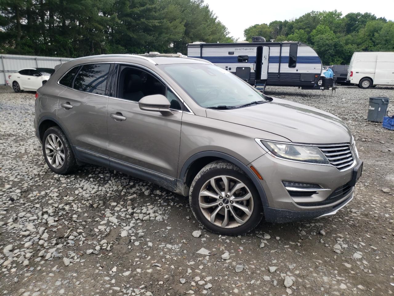 Photo 3 VIN: 5LMCJ2D98HUL08237 - LINCOLN MKC 