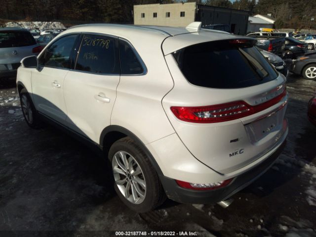 Photo 2 VIN: 5LMCJ2D98KUL44601 - LINCOLN MKC 