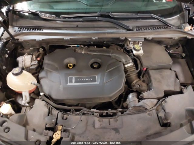 Photo 9 VIN: 5LMCJ2D99HUL62761 - LINCOLN MKC 