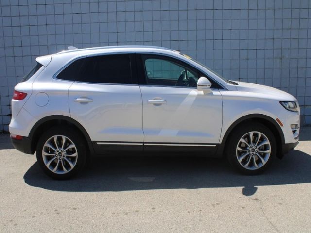 Photo 1 VIN: 5LMCJ2D99KUL10067 - LINCOLN MKC 