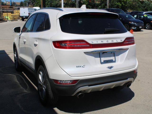 Photo 3 VIN: 5LMCJ2D99KUL10067 - LINCOLN MKC 