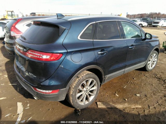 Photo 3 VIN: 5LMCJ2D9XHUL00642 - LINCOLN MKC 