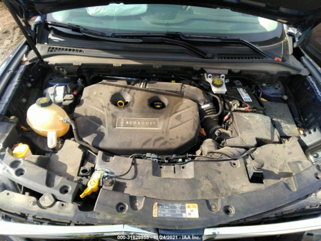 Photo 9 VIN: 5LMCJ2D9XHUL00642 - LINCOLN MKC 