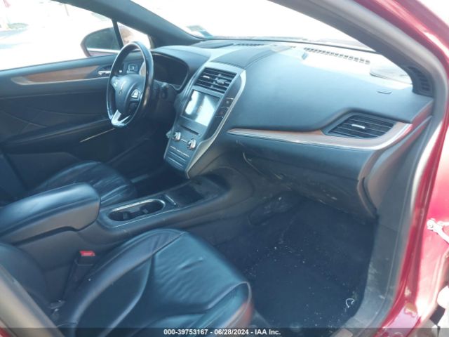 Photo 4 VIN: 5LMCJ2D9XJUL03515 - LINCOLN MKC 