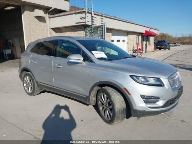 Photo 0 VIN: 5LMCJ2D9XKUL48715 - LINCOLN MKC 