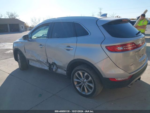 Photo 2 VIN: 5LMCJ2D9XKUL48715 - LINCOLN MKC 