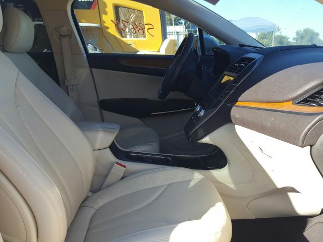 Photo 4 VIN: 5LMCJ3C90GUJ00620 - LINCOLN MKC 