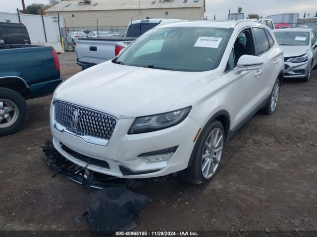 Photo 1 VIN: 5LMCJ3C90KUL25810 - LINCOLN MKC 